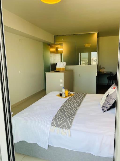 Luxury Maisonette With Shared Pool * Athen