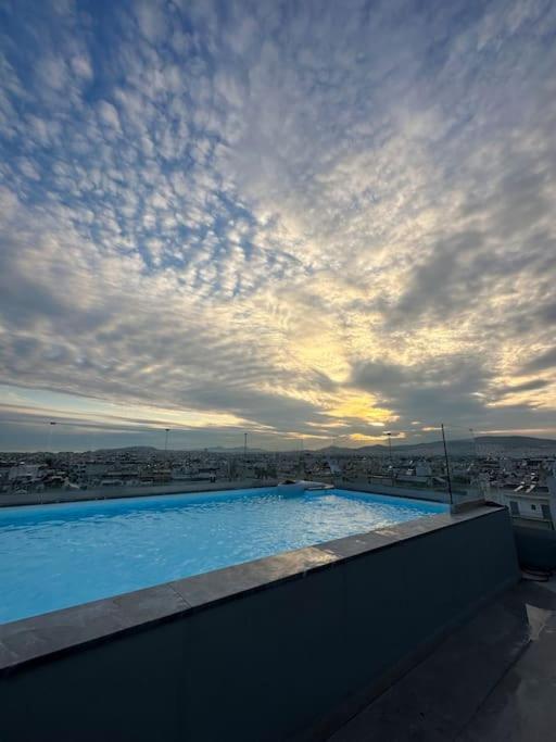 Luxury Maisonette With Shared Pool Apartment *