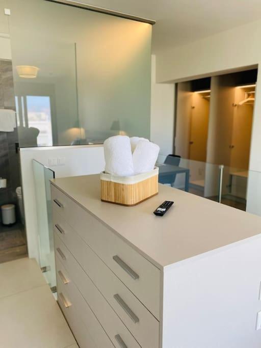 Appartement Luxury Maisonette With Shared Pool