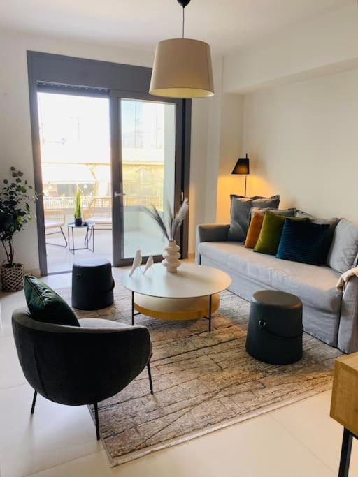 Apartment Luxury Maisonette With Shared Pool